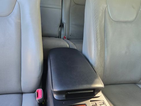 Used 2012 Lexus RX 450h AWD image 10