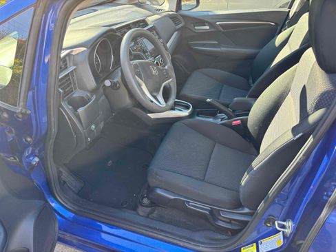 Used 2019 Honda Fit LX image 2