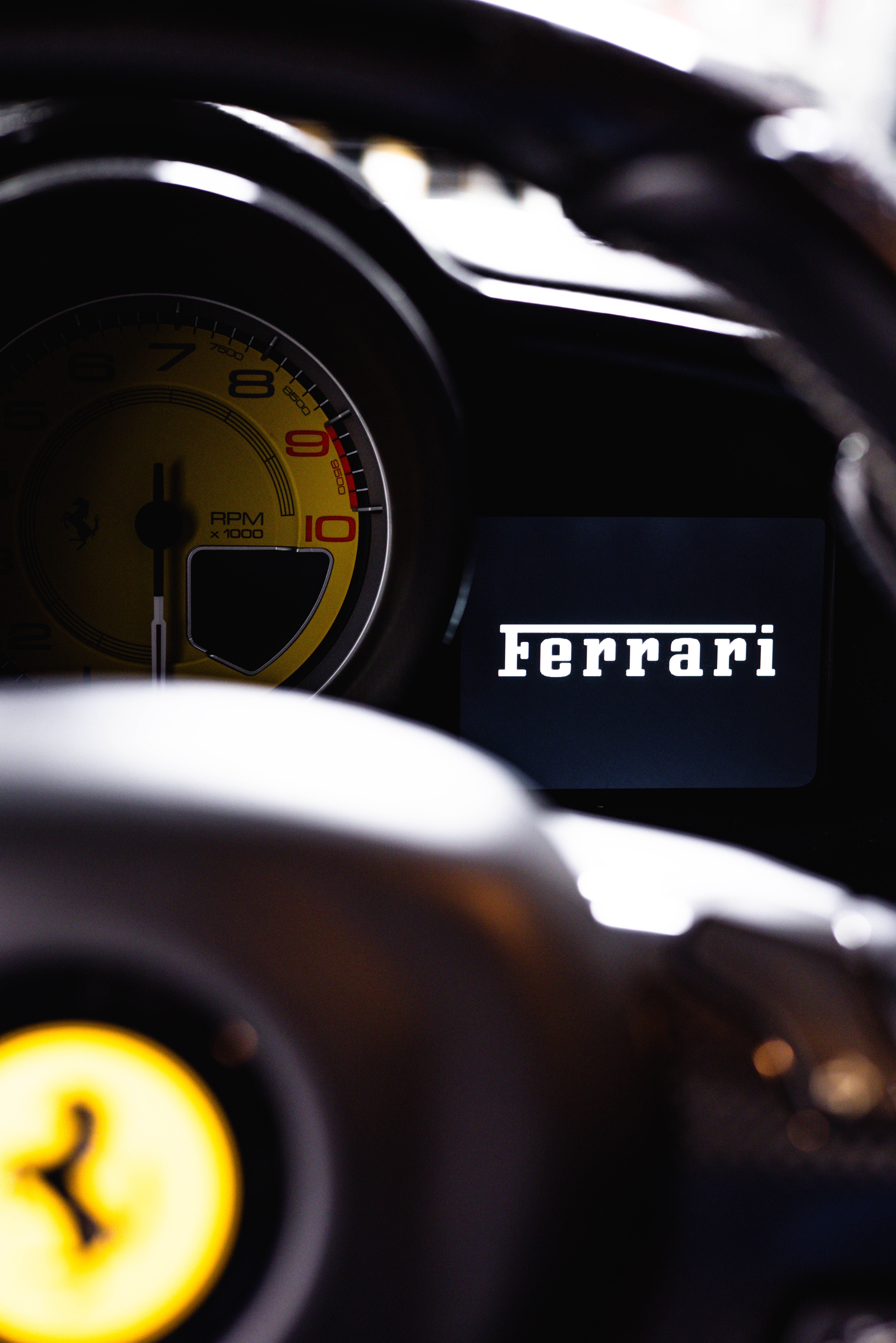 Used 2014 Ferrari 458 Spider RWD image 16