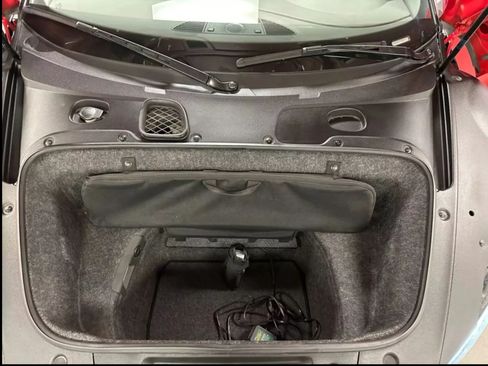 Used 2011 Audi R8 V10 image 26