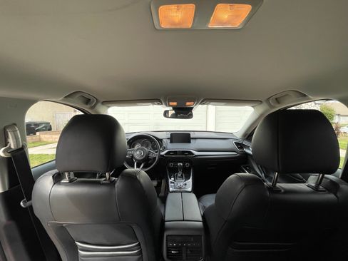 Used 2018 MAZDA CX-9 Touring image 9