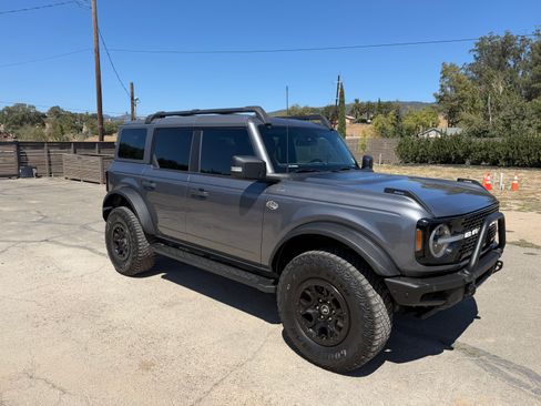 Used 2023 Ford Bronco Wildtrak AWD/4WD image 1
