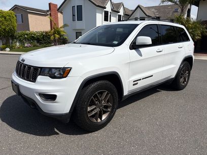 Used 2017 Jeep Grand Cherokee Laredo