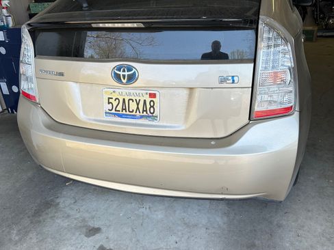 Used 2011 Toyota Prius Three image 12