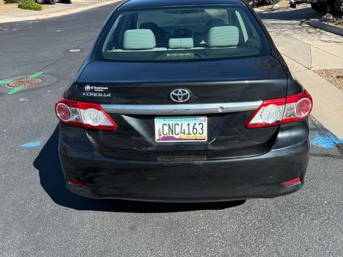 Used 2013 Toyota Corolla L image 24