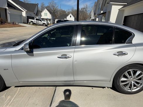 Used 2016 INFINITI Q50 3.0t Premium w/ 3.0T Premium Plus Package image 4