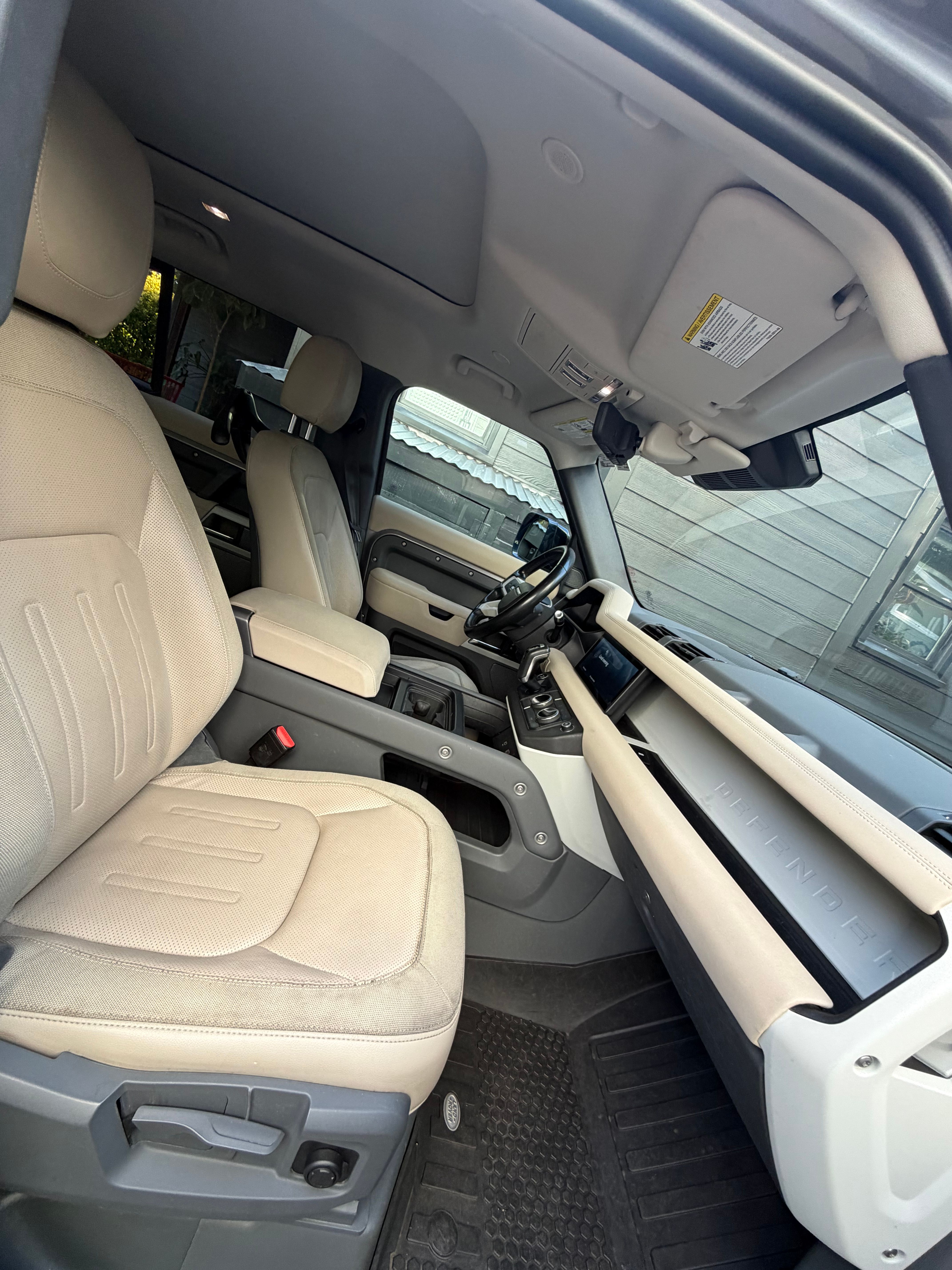 Used 2020 Land Rover Defender 110 S AWD/4WD image 26