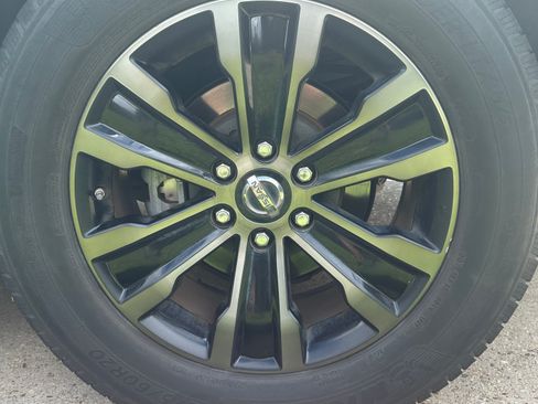 Used 2019 Nissan Armada Platinum w/ Captain's Chairs Package image 18