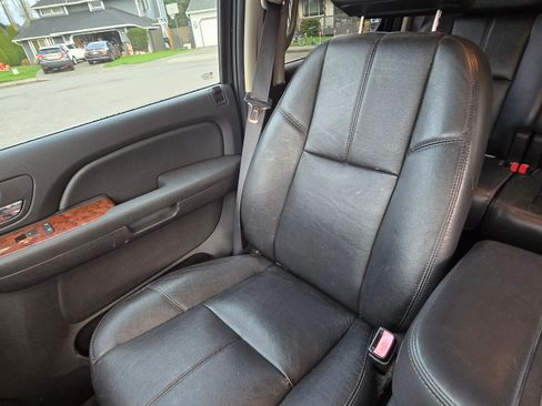 Used 2008 Chevrolet Silverado 1500 LTZ w/ Max Trailering Pack image 16