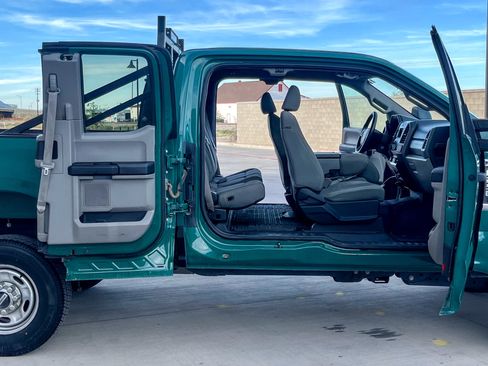Used 2019 Ford F250 XL w/ XL Value Package image 19