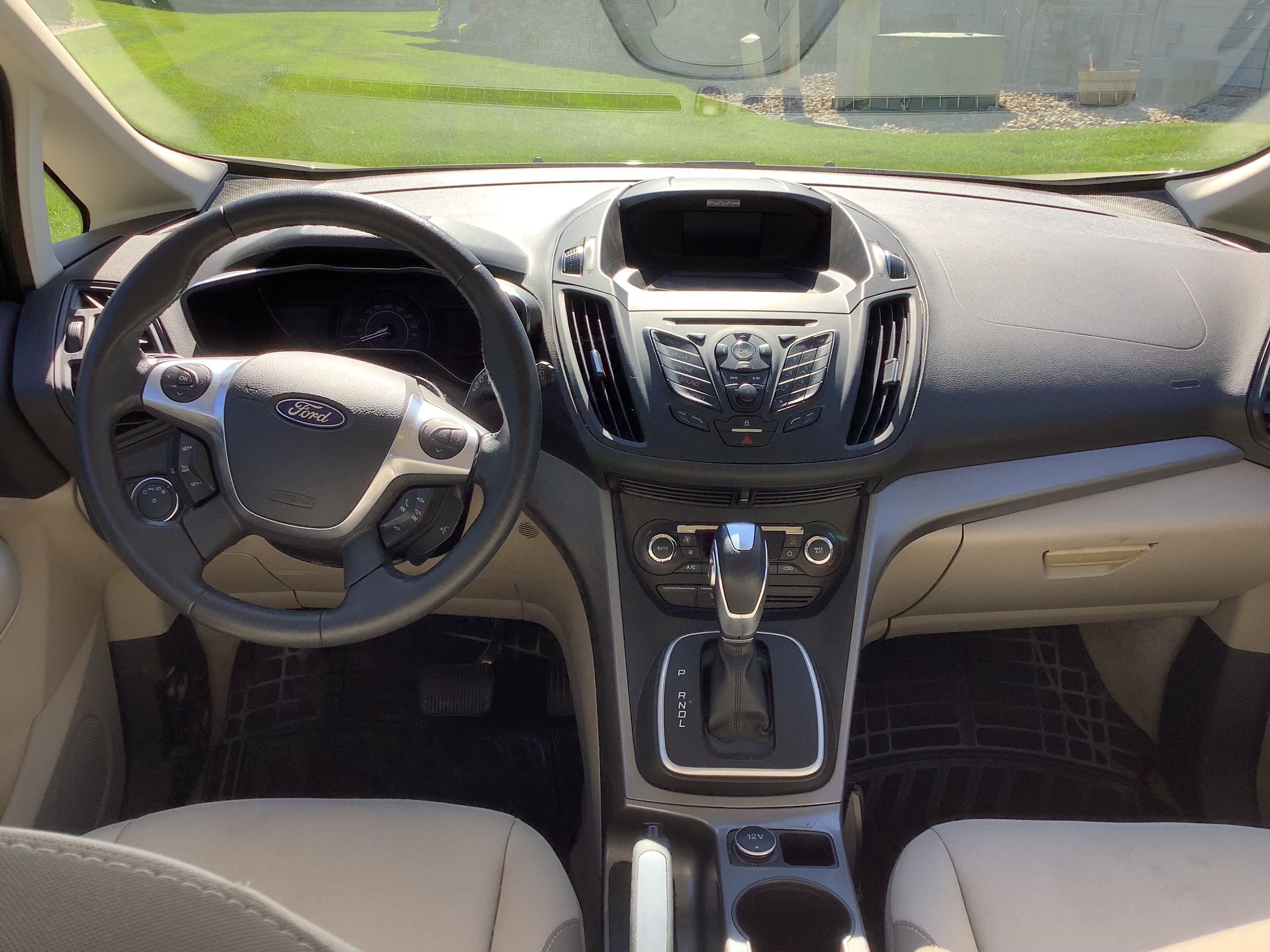 Used 2015 Ford C-MAX SE FWD image 9