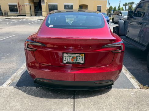 Used 2024 Tesla Model 3 Standard Range RWD image 6