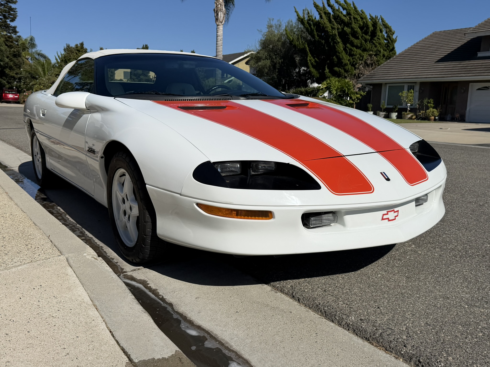 Used 1997 Chevrolet Camaro Z28 w/ Preferred Equipment Group 2 RWD image 4