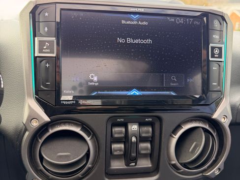 Used 2017 Jeep Wrangler Unlimited Sport w/ Quick Order Package 24S image 10