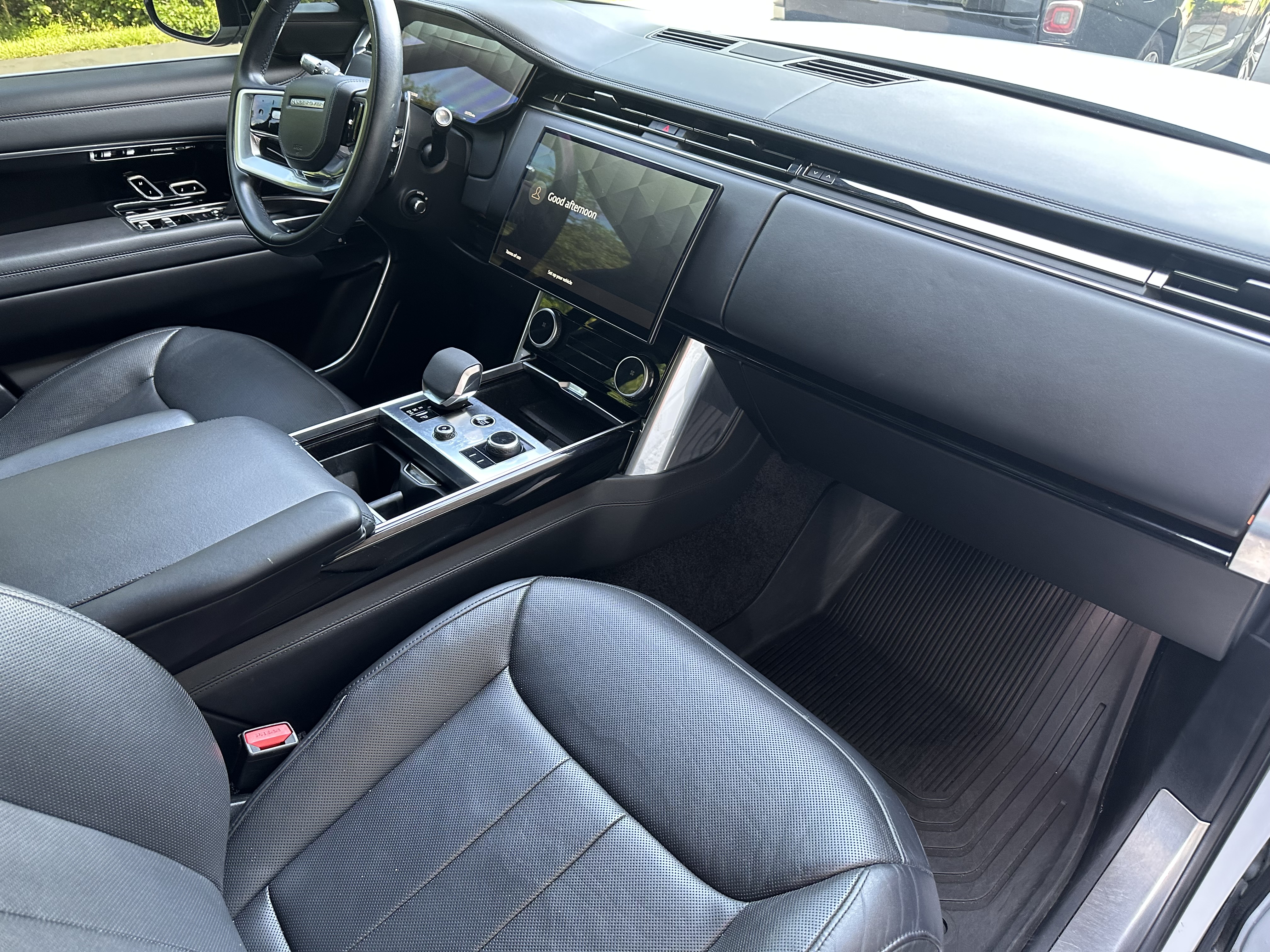 Used 2022 Land Rover Range Rover SE AWD/4WD image 8