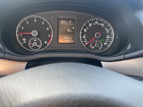 Used 2015 Volkswagen Passat 1.8T Limited Edition image 10