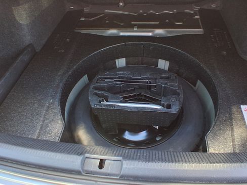 Used 2012 Volkswagen Passat 2.5 SE image 11