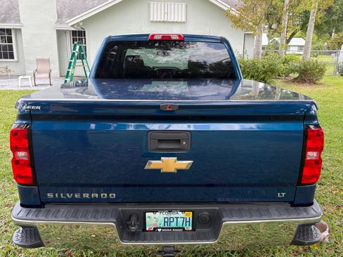 Used 2018 Chevrolet Silverado 1500 LT w/ All Star Edition image 6