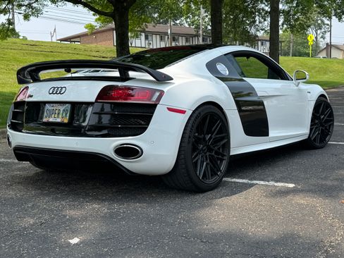 Used 2011 Audi R8 V10 AWD/4WD image 5