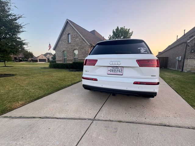 Used 2019 Audi Q7 3.0T Prestige AWD/4WD image 5