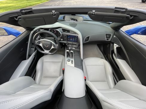 Used 2019 Chevrolet Corvette Grand Sport RWD image 12