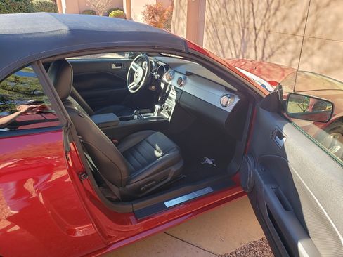 Used 2008 Ford Mustang GT Premium image 9