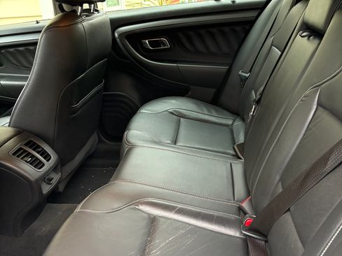 Used 2011 Ford Taurus SEL w/ 201A Rapid Spec Order Code image 8