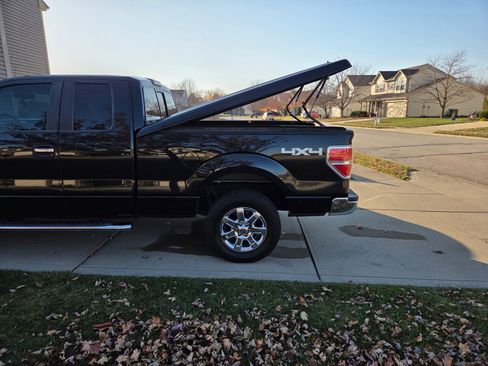 Used 2014 Ford F150 XLT w/ Equipment Group 302A Luxury image 9