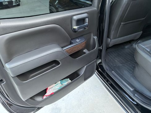 Used 2018 GMC Sierra 1500 Denali w/ Denali Ultimate Package image 23