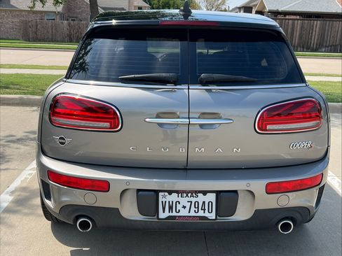 Used 2020 MINI Cooper Clubman S image 9