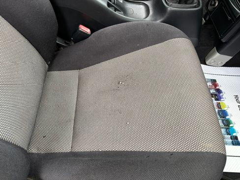 Used 2000 Toyota MR2 RWD image 6