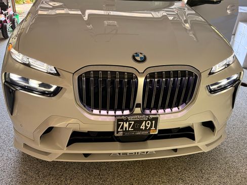 Used 2025 BMW ALPINA XB7 AWD/4WD image 1