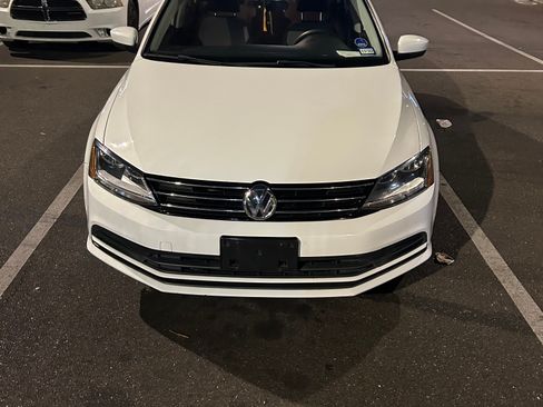 Used 2017 Volkswagen Jetta S image 1