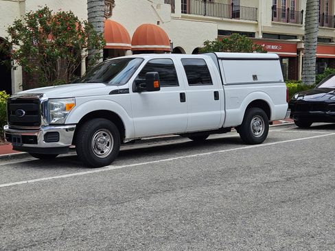 Used 2016 Ford F250 XL w/ Power Equipment Group image 1