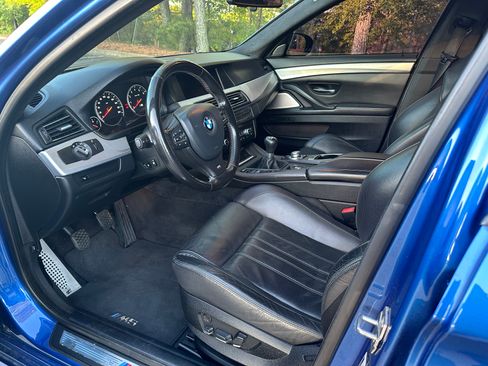 Used 2013 BMW M5 image 30