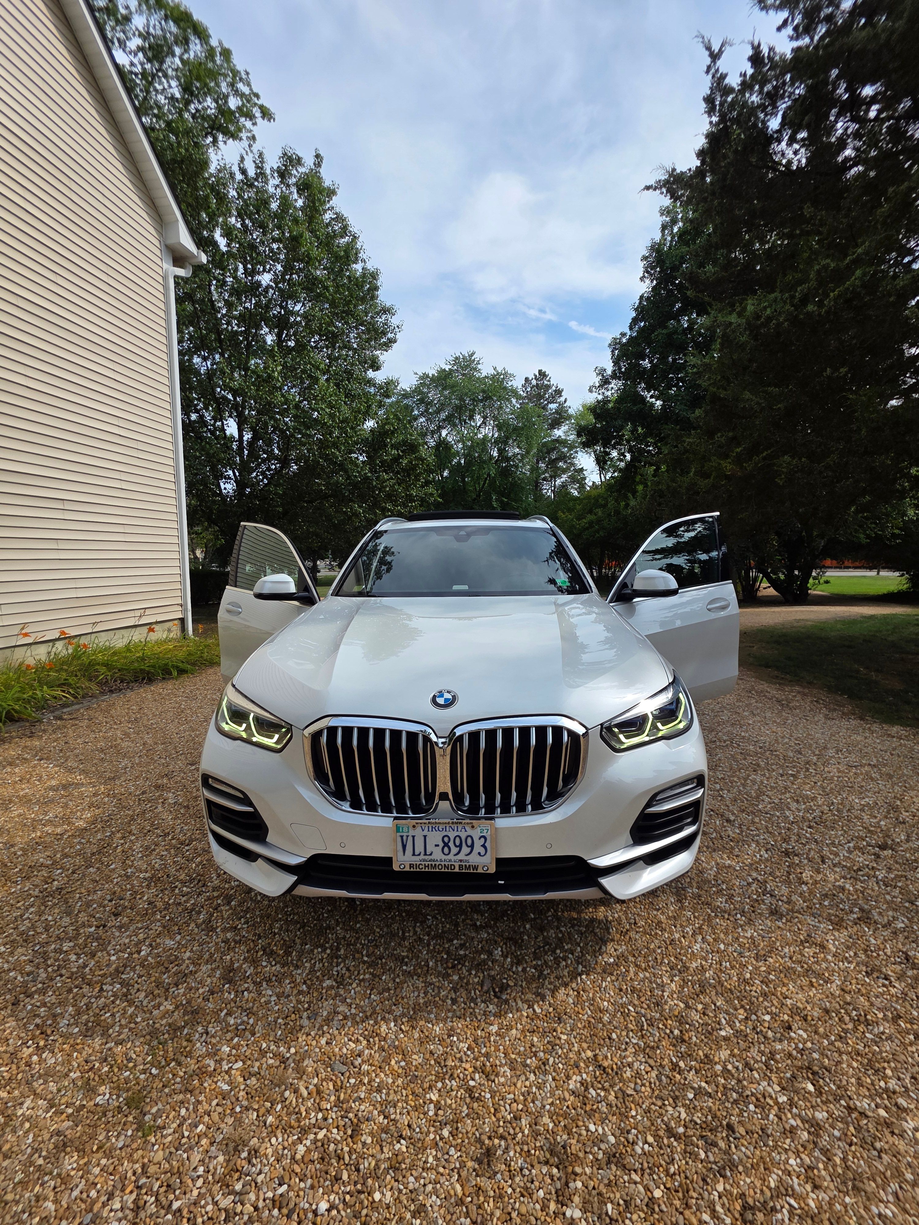 Used 2019 BMW X5 xDrive40i w/ Executive Package AWD/4WD image 9