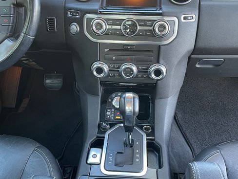 Used 2011 Land Rover LR4 HSE AWD/4WD image 21