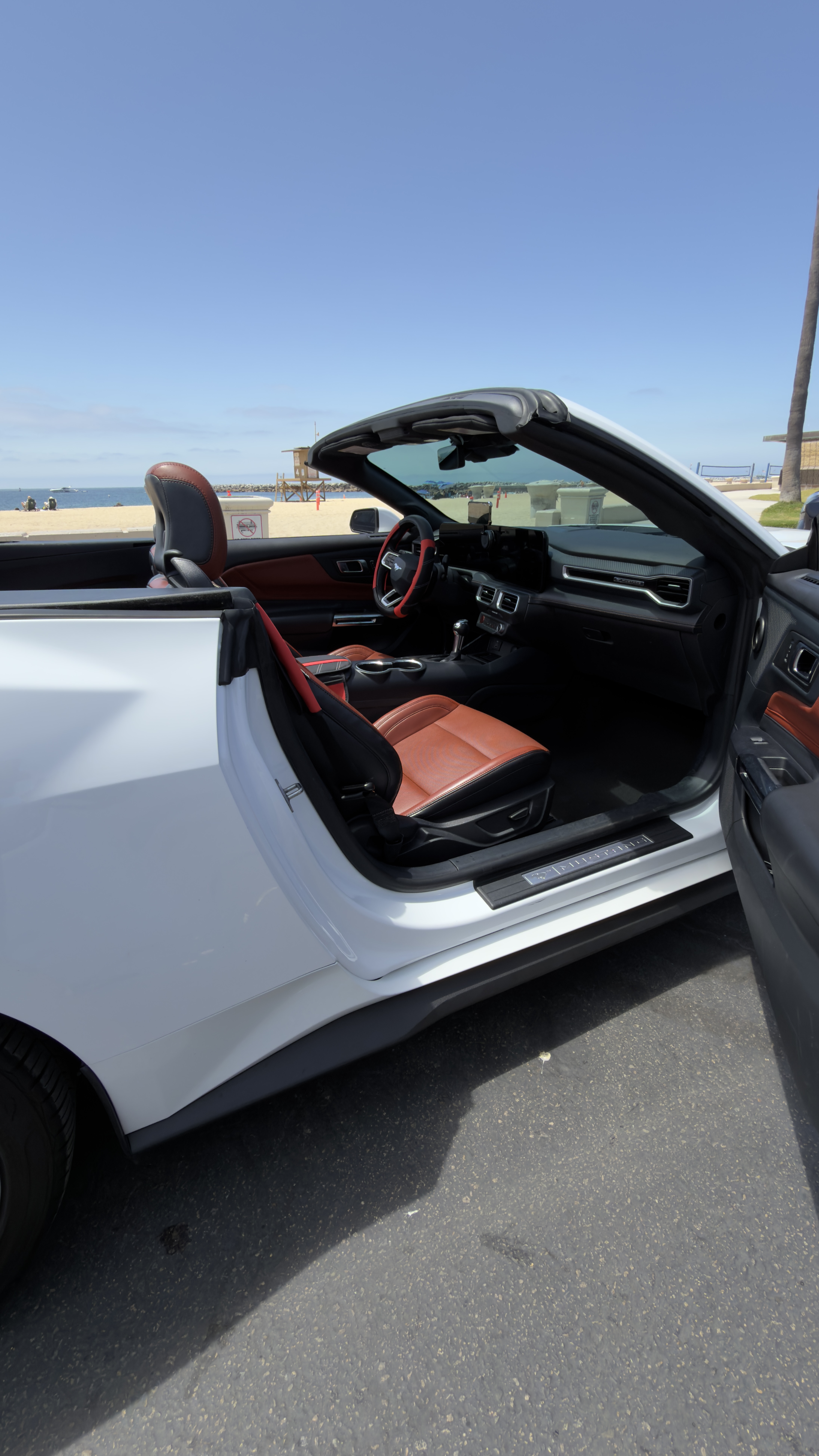 Used 2024 Ford Mustang GT Premium RWD image 13