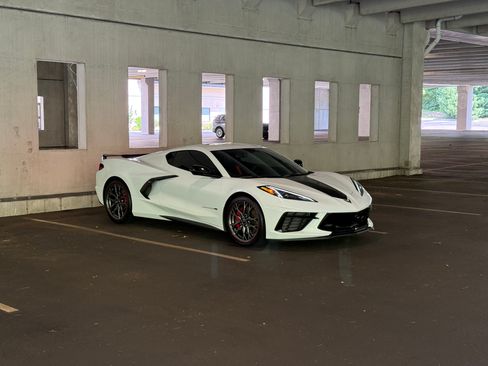 Used 2023 Chevrolet Corvette Stingray Coupe 2D w/ Z51 Performance Package image 5