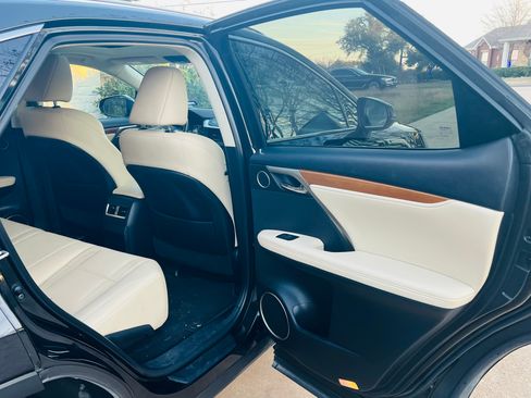 Used 2021 Lexus RX 350 FWD w/ Premium Package image 16