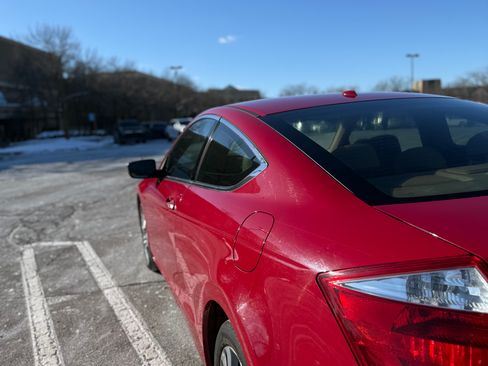 Used 2009 Honda Accord EX-L image 2