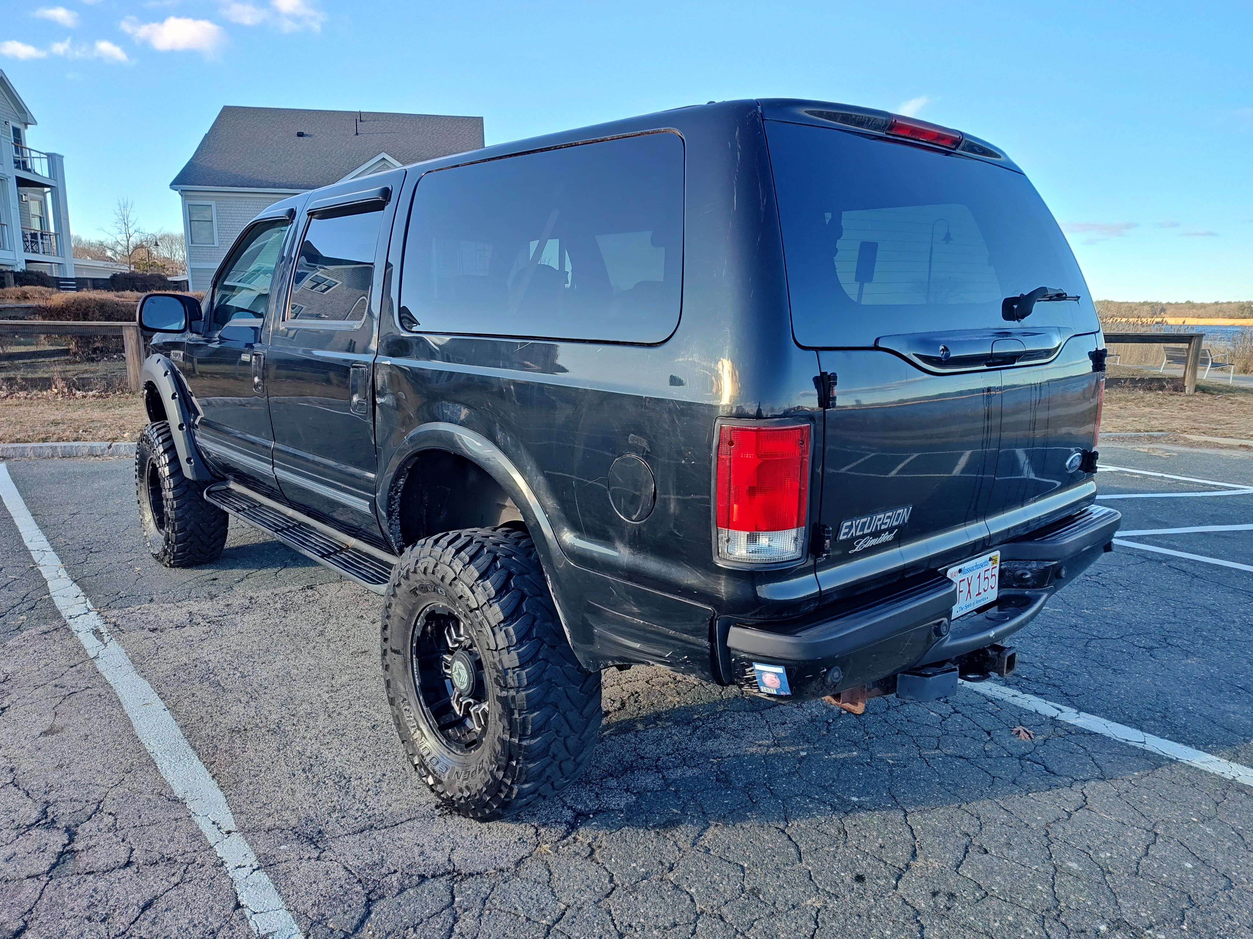 Used 2001 Ford Excursion Limited AWD/4WD image 5