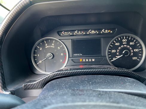 Used 2018 Ford F150 XLT w/ Equipment Group 302A Luxury image 8