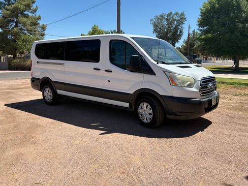 Used 2015 Ford Transit 350 XLT RWD image 2