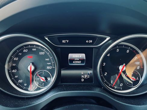 Used 2020 Mercedes-Benz GLA 250 image 17