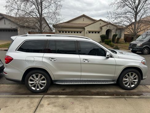Used 2017 Mercedes-Benz GLS 450 4MATIC image 6