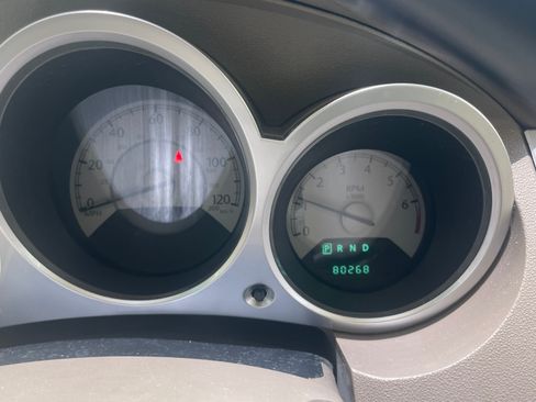 Used 2008 Chrysler Sebring Limited w/ Electronics Convenience Group FWD image 15