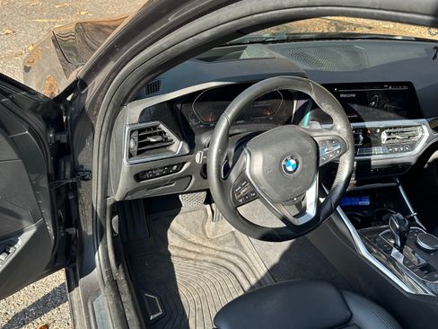Used 2019 BMW 330i xDrive Sedan w/ Premium Package image 22