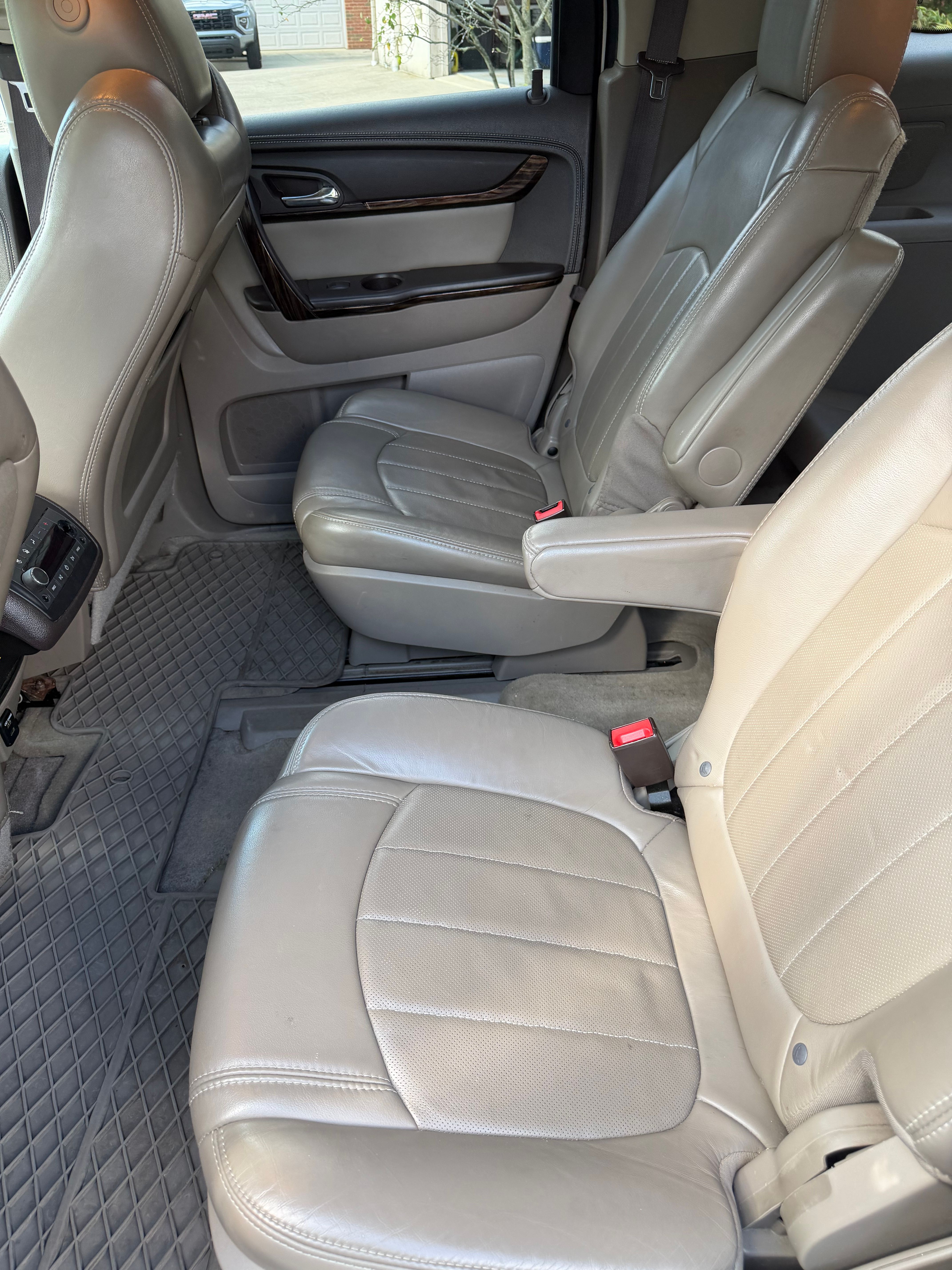 Used 2014 GMC Acadia Denali AWD/4WD image 8