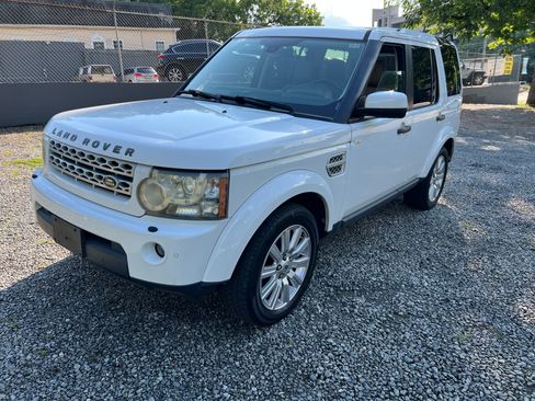 Used 2013 Land Rover LR4 HSE w/ HSE Pkg AWD/4WD image 4